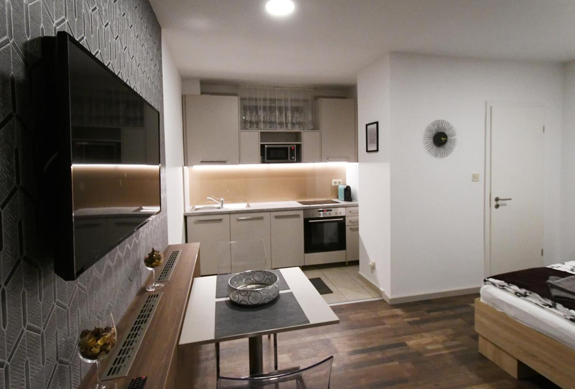 Nice Home Apartment 2 Abda エクステリア 写真
