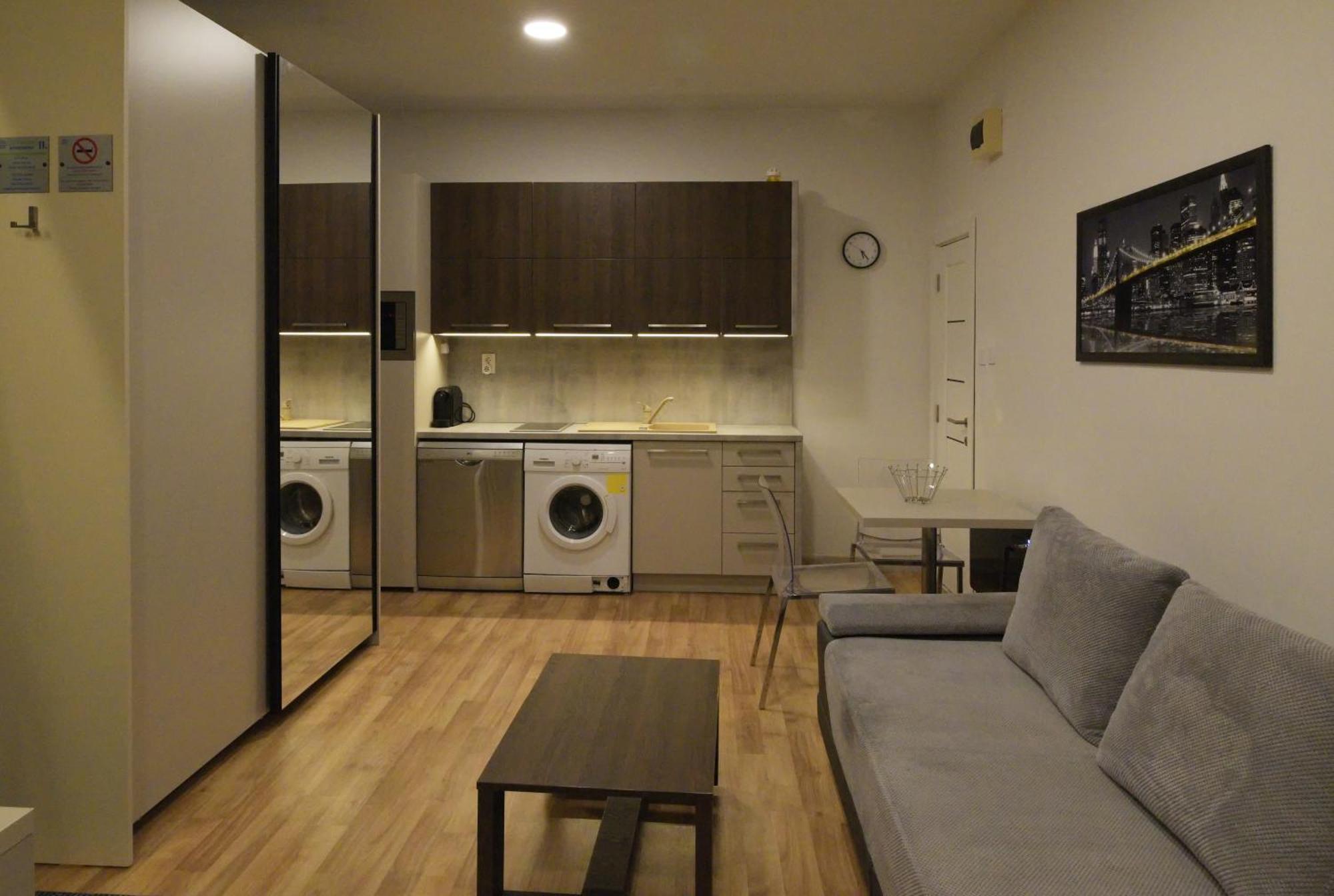 Nice Home Apartment 2 Abda エクステリア 写真